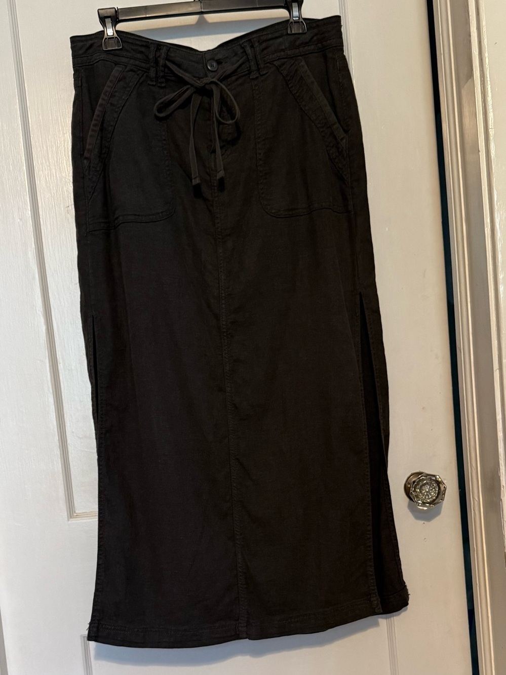 American Eagle Outfitters Black Dreamy drape linen blend low-rise Maxi Skirt Sz6 - Picture 10 of 11